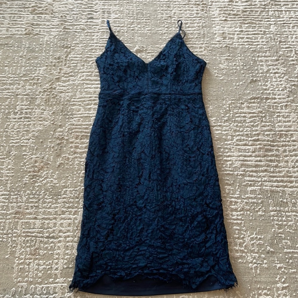 ASTR THE LABEL blue lace dress